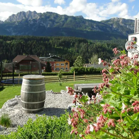 Gipfelsturm Haus im Ennstal